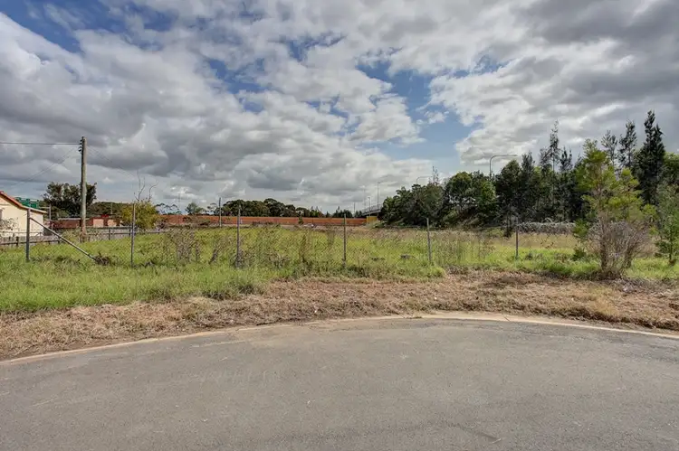 6 Skipton Lane, Prestons NSW 2170