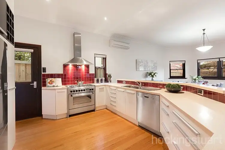 Sixth view of Homely house listing, 2 Joyous Gard Court, Murrumbeena VIC 3163