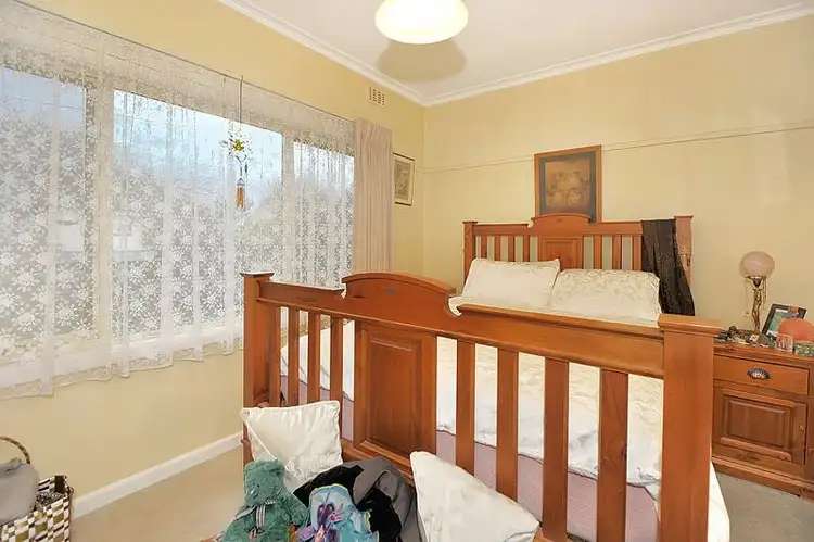 Fifth view of Homely house listing, 10 Prefect Street, Wendouree VIC 3355