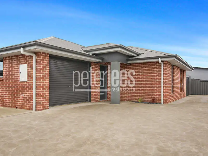 Main view of Homely apartment listing, 2/8 Peppermint Place, Prospect TAS 7250