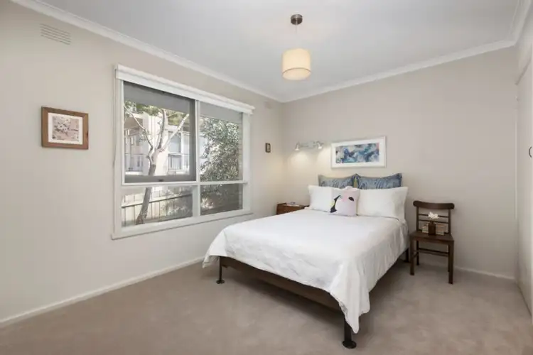 Fifth view of Homely villa listing, 4/24 Weir Street, Balwyn VIC 3103