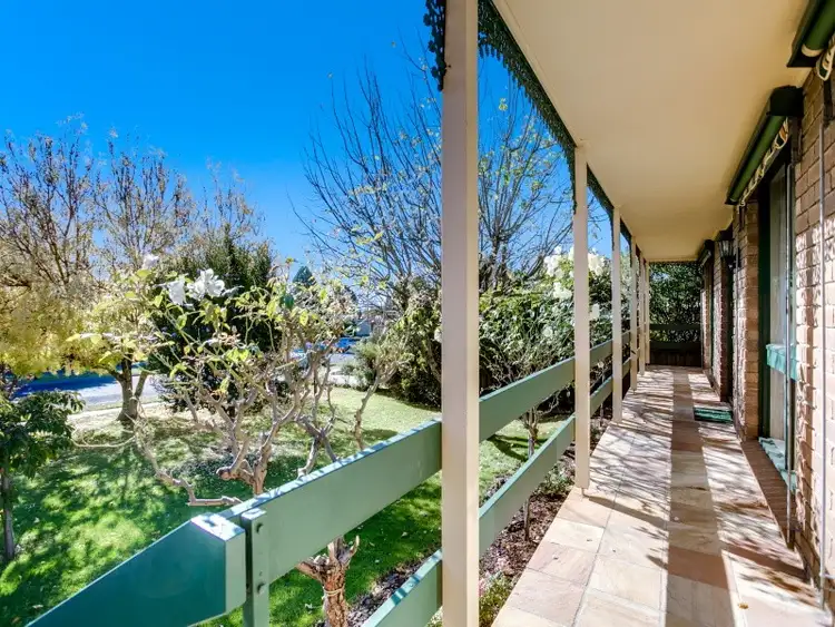 Second view of Homely house listing, 4 Netherplace Drive, Frankston VIC 3199