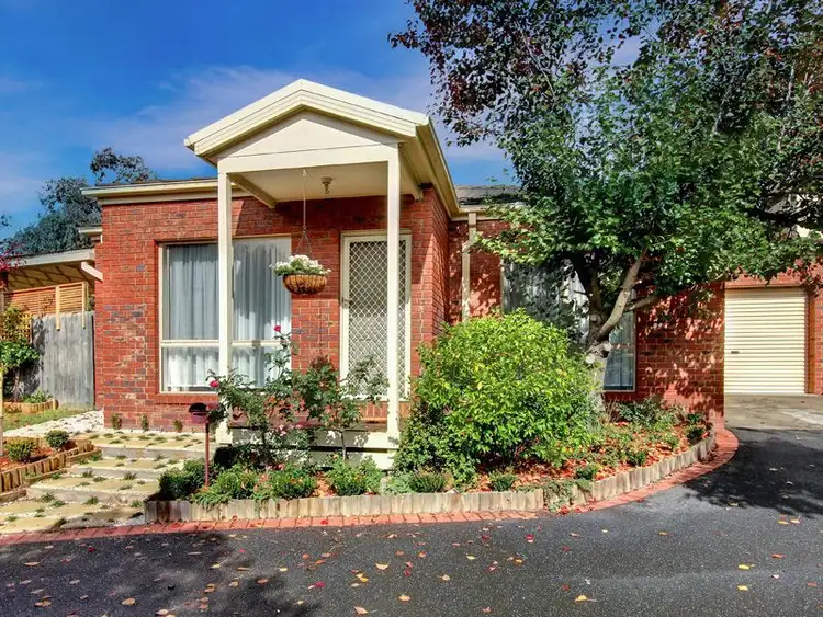 Main view of Homely unit listing, 2/40 Myrtle Street, Langwarrin VIC 3910