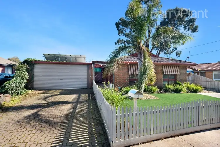 Second view of Homely house listing, 4 Sherrin Court, Werribee VIC 3030