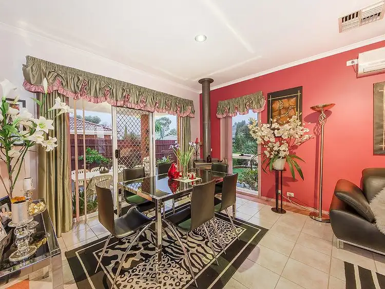 Fifth view of Homely house listing, 2 Torowatta Place, Burnside VIC 3023