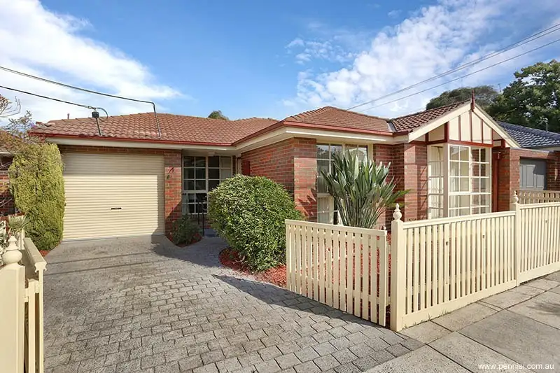 Main view of Homely villa listing, 33 Lind Street, Strathmore VIC 3041