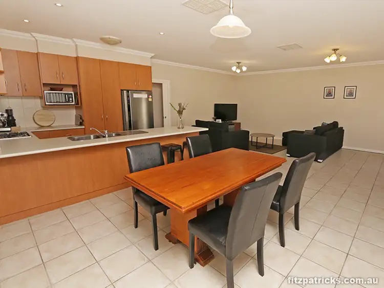 Sixth view of Homely unit listing, 2/19 Walla Place, Glenfield Park NSW 2650