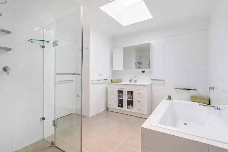 Seventh view of Homely unit listing, 3/184 Queen Street, Altona VIC 3018