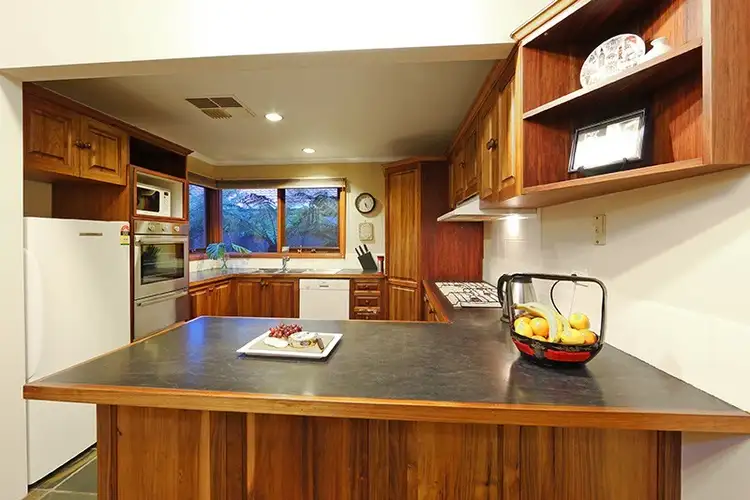 Fifth view of Homely house listing, 3 St John Place, Rowville VIC 3178