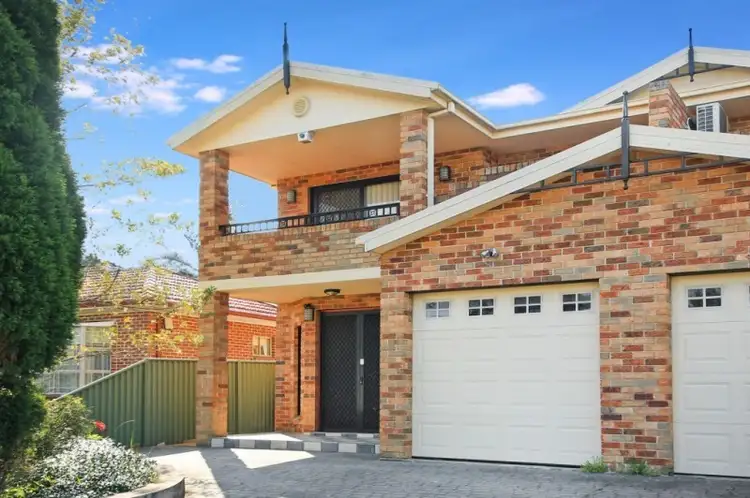 24 Kylie Pde, Punchbowl NSW 2196