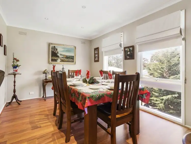 Sixth view of Homely house listing, 10 Darling Court, Sunbury VIC 3429
