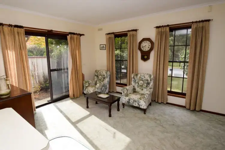 Fifth view of Homely house listing, 18 Willow Drive, Wangaratta VIC 3677