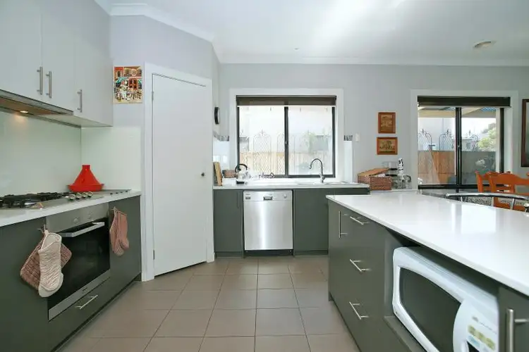 Seventh view of Homely house listing, 15 Flowering Gum, Sandhurst VIC 3977