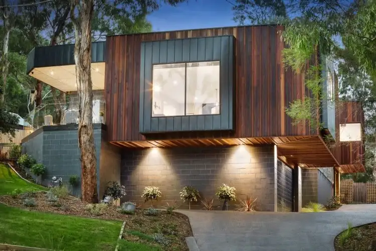 13 Alban Street, Montmorency VIC 3094