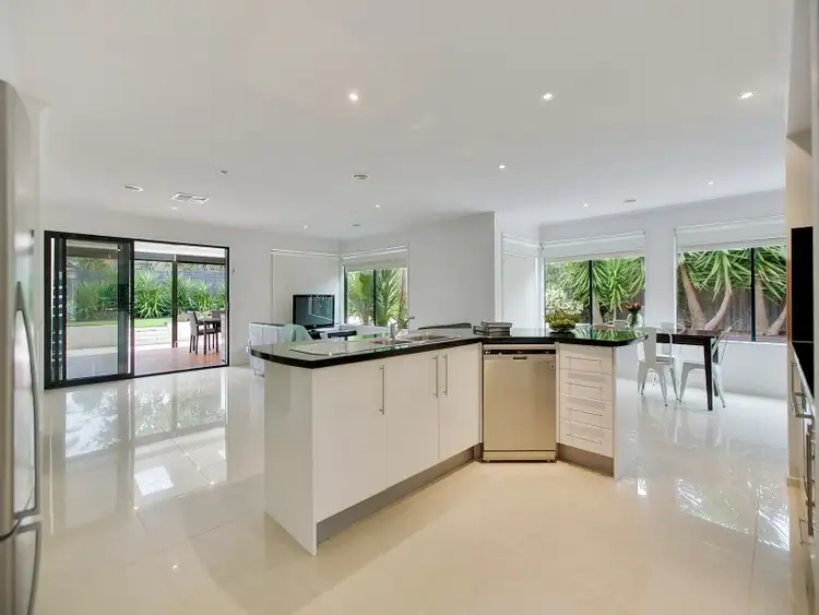 Second view of Homely house listing, 31 Veda Avenue, Mount Martha VIC 3934