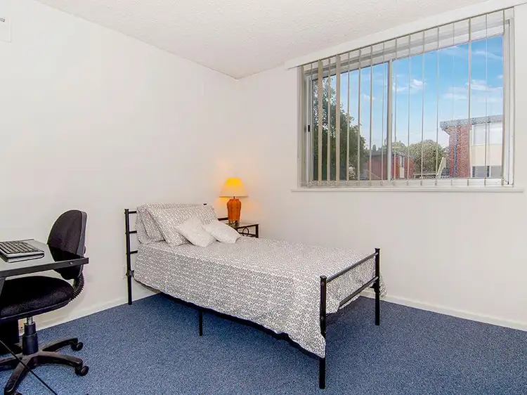 Fifth view of Homely unit listing, 2/113 Burwood Highway, Burwood East VIC 3151