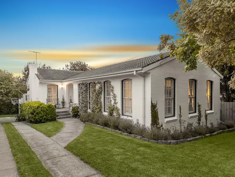 30 Fairview Road, Mount Waverley VIC 3149