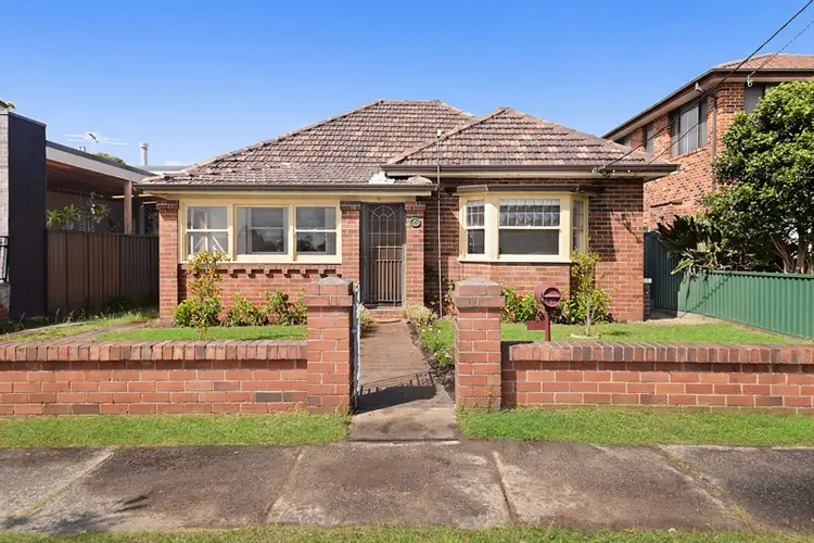 12 Park Pde, Pagewood NSW 2035