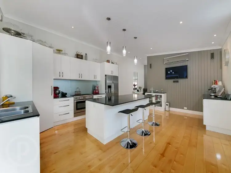 Second view of Homely house listing, 35 Thallon Street, Sherwood QLD 4075