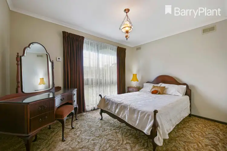 Sixth view of Homely house listing, 1 Eldorado Court, Wyndham Vale VIC 3024