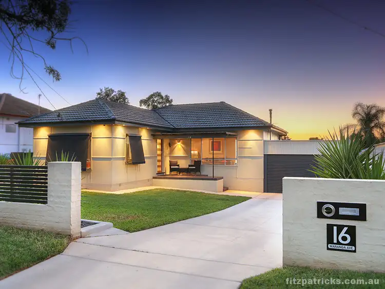 16 Waranga Avenue, Mount Austin NSW 2650