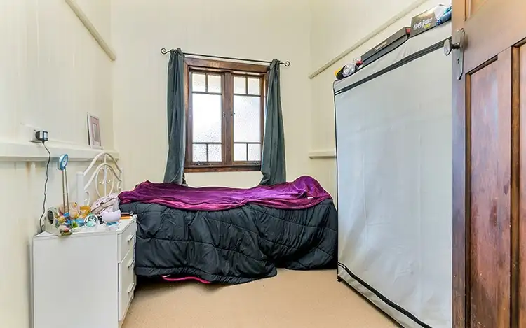 Sixth view of Homely house listing, 1/2/132 Grafton Street, Warwick QLD 4370