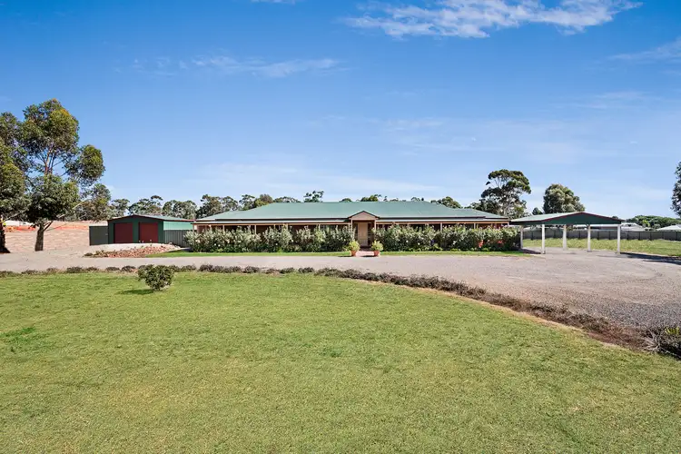6 Hakea Road, Huntly VIC 3551