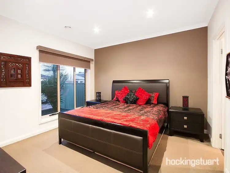 Seventh view of Homely house listing, 2 Pepper Tree Court, Caroline Springs VIC 3023