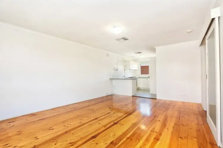 Second view of Homely unit listing, 7/162 Glenroy Road, Glenroy VIC 3046