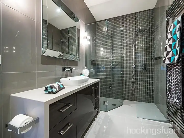 Sixth view of Homely townhouse listing, 15 McDonald Street, Mordialloc VIC 3195