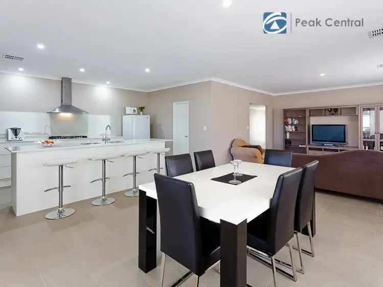 Seventh view of Homely house listing, 21 Pinelle Pwy, Aubin Grove WA 6164