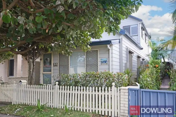 30 Crown Street