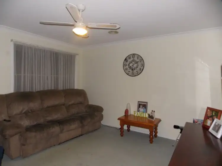 Second view of Homely house listing, 48 Oberon Drive, Carrum Downs VIC 3201
