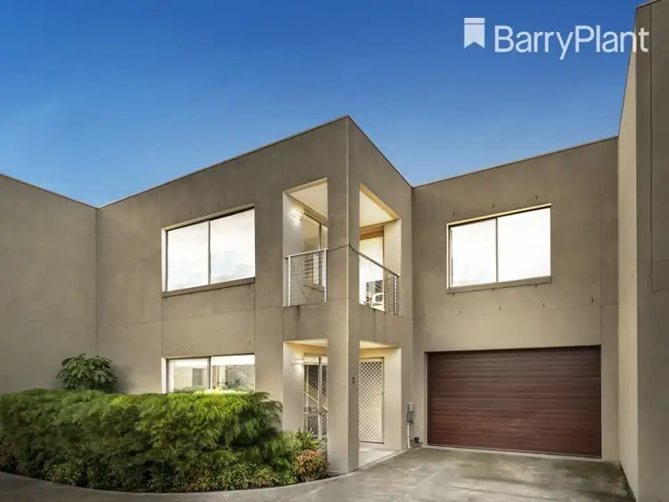 2/10 Quinlan Court, Werribee VIC 3030