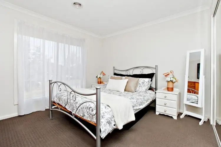 Seventh view of Homely house listing, 10 Ebony Way, Tarneit VIC 3029