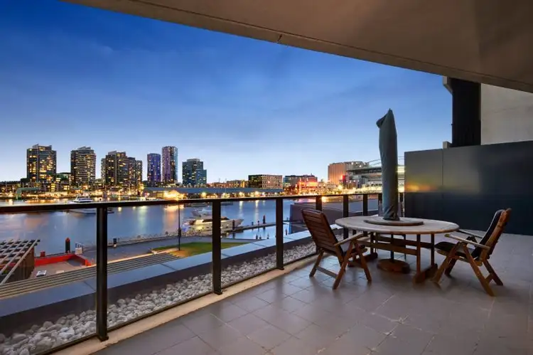 44/55 Victoria Harbour Promenade, Docklands VIC 3008