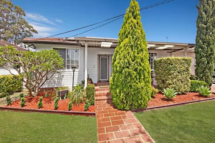 5 Iluka Street, Revesby NSW 2212