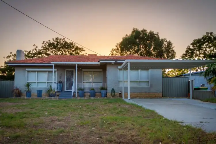 12 Tenterden Way, Gosnells WA 6110