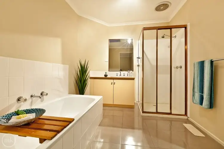 Fifth view of Homely unit listing, 2/148 Nell Street, Greensborough VIC 3088
