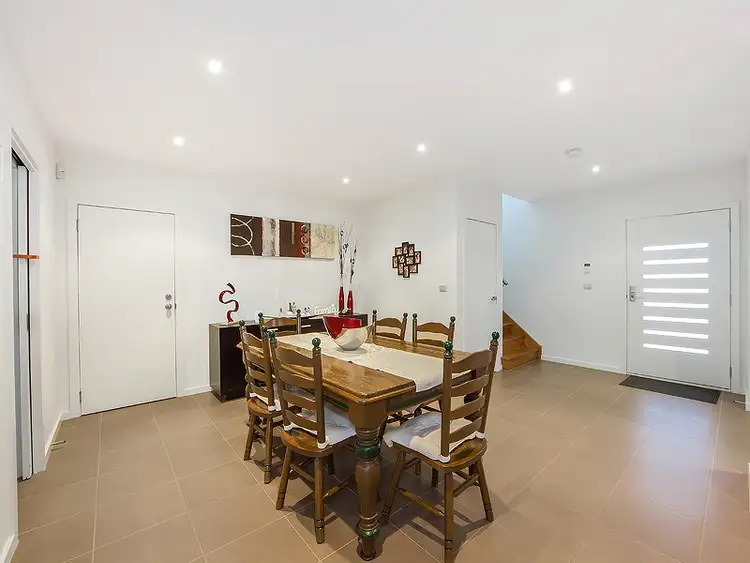 Fourth view of Homely townhouse listing, 2/12 Bernbank Avenue, St Albans VIC 3021
