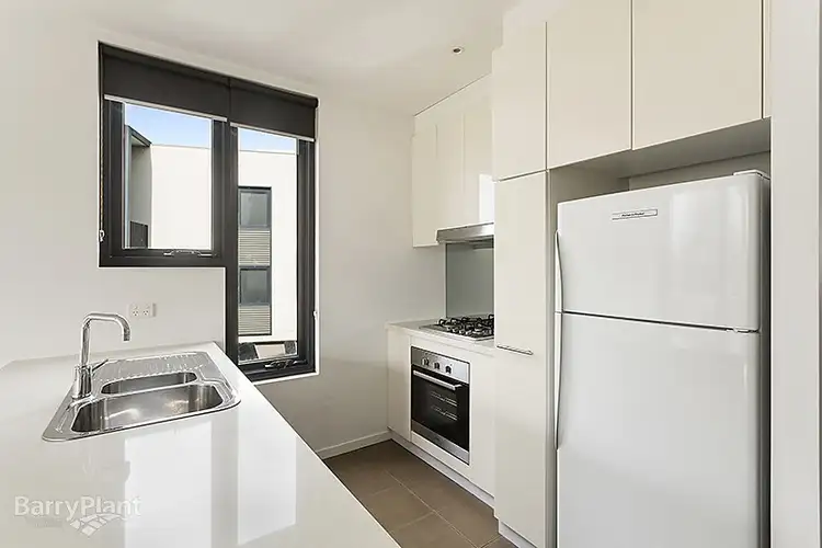 Second view of Homely apartment listing, 6/44 Ormond Boulevard, Bundoora VIC 3083