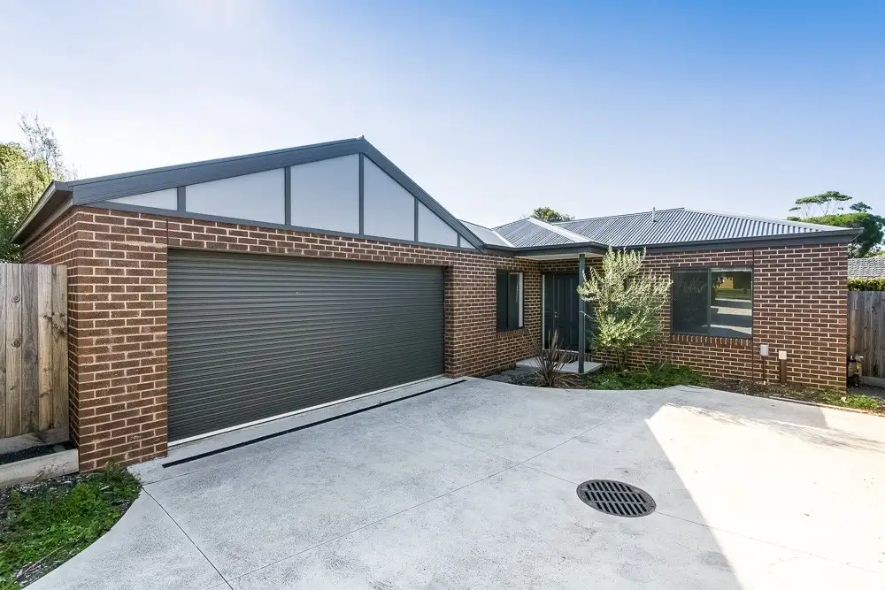 Main view of Homely townhouse listing, 3/1 Linthwaite Close, Highton VIC 3216