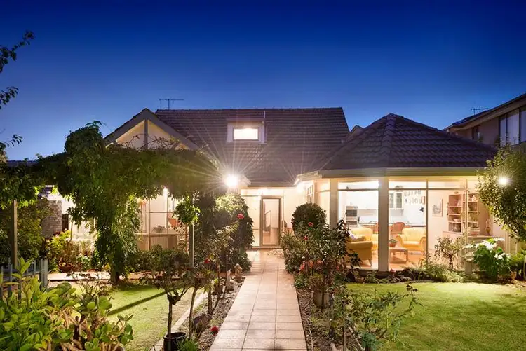 25 Grandview Terrace, Kew VIC 3101