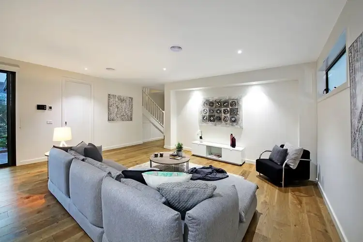 Fifth view of Homely townhouse listing, 1/6 Avon Street, Moorabbin VIC 3189