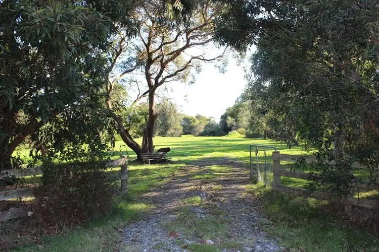 17-19 SCHOOL ROAD, Tarwin Lower VIC 3956