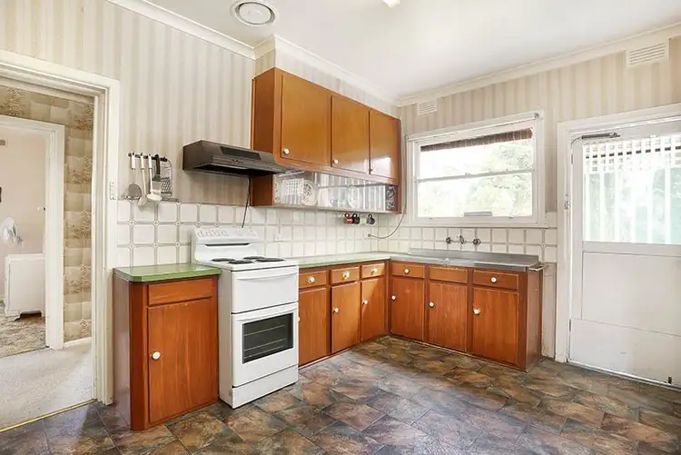 Sixth view of Homely house listing, 1 Ophir Road, Mount Waverley VIC 3149