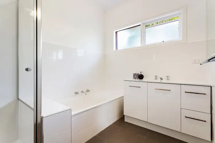 Sixth view of Homely unit listing, 1/146 Blackburn Road, Doncaster East VIC 3109