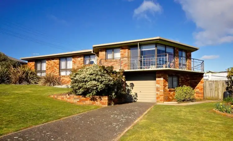 154 Caroline Street, East Devonport TAS 7310
