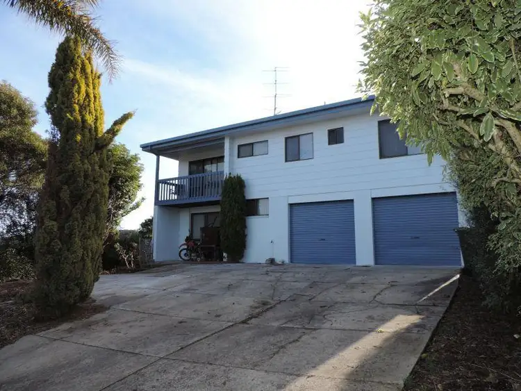 25 View Street, Lakes Entrance VIC 3909
