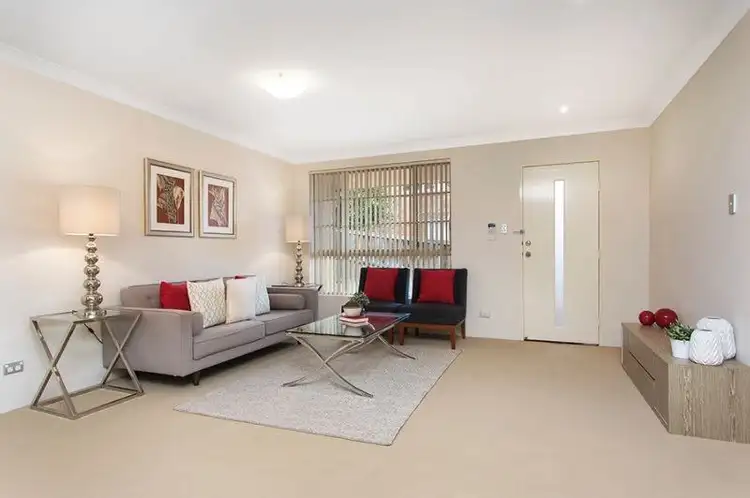 Fourth view of Homely villa listing, 3/10 Homedale Crescent, Connells Point NSW 2221